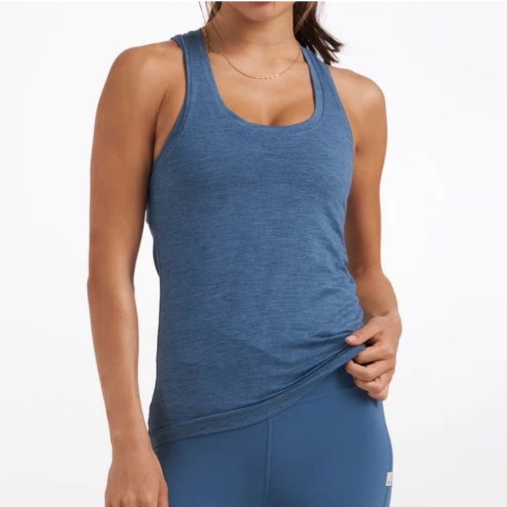 Vuori Lux Performance Tank. Small. Blue. EUC.